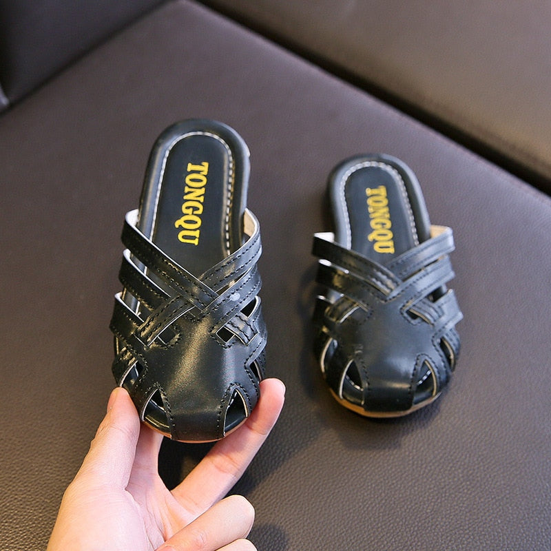 Net Beach Sandals