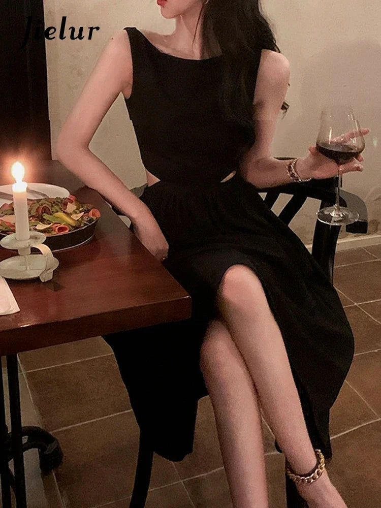 Slim Sleeveless Dress