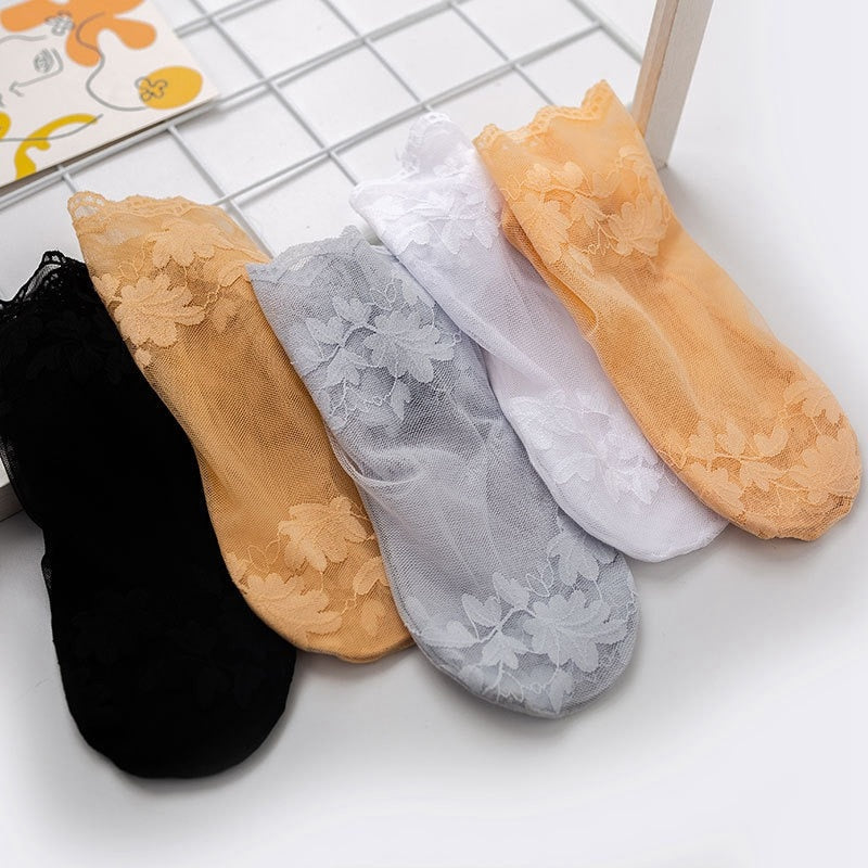 Lace Ankle Socks