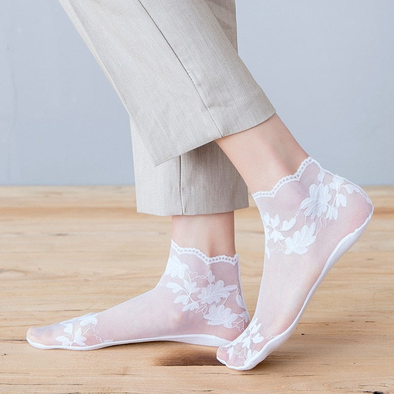 Lace Ankle Socks