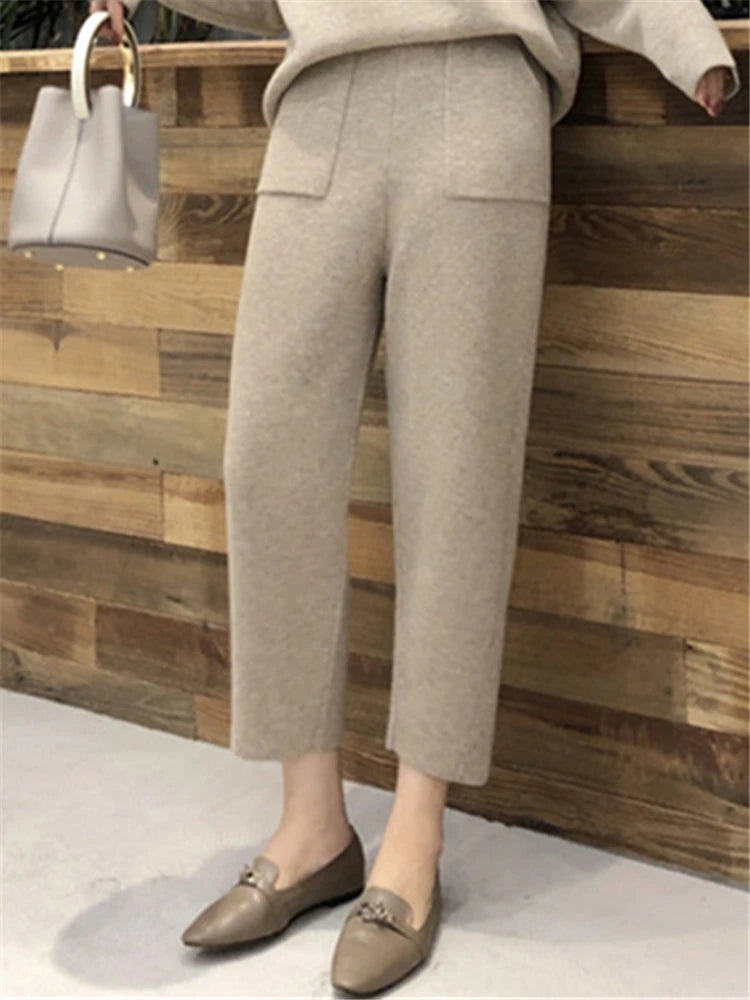 Knitted Tracksuit O-Neck Sweater and Casual Pants