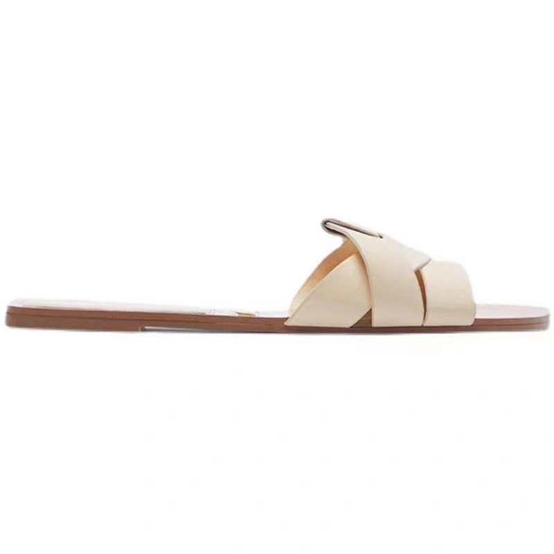 Square-toe Sandals
