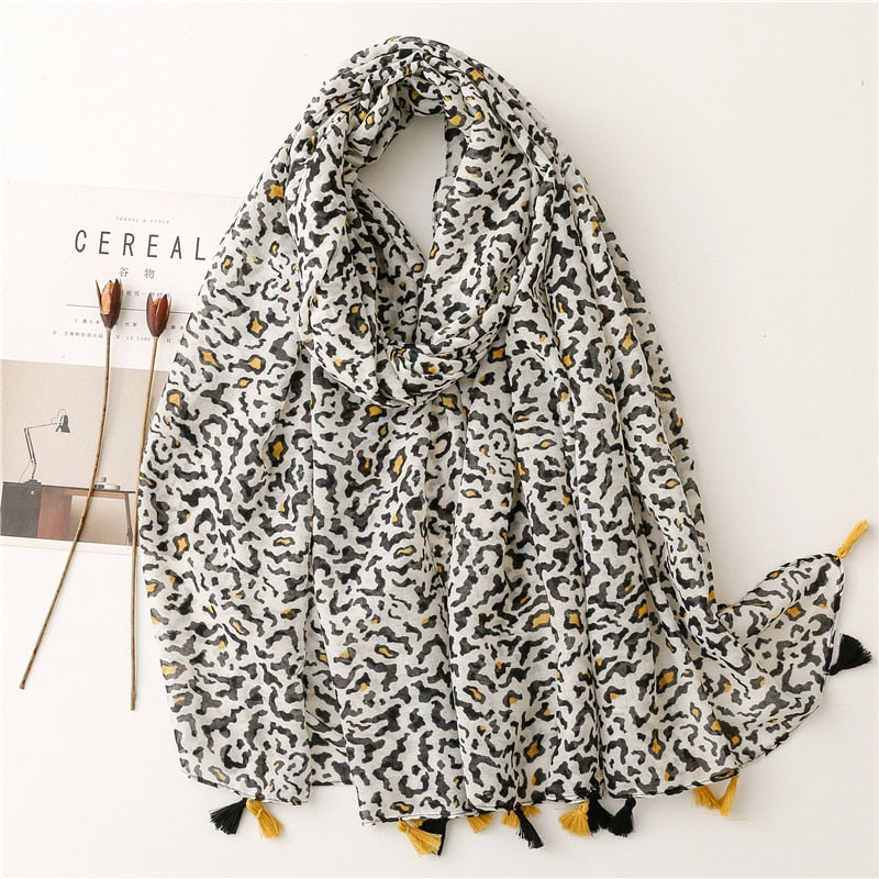 Tri-Shade Scarf